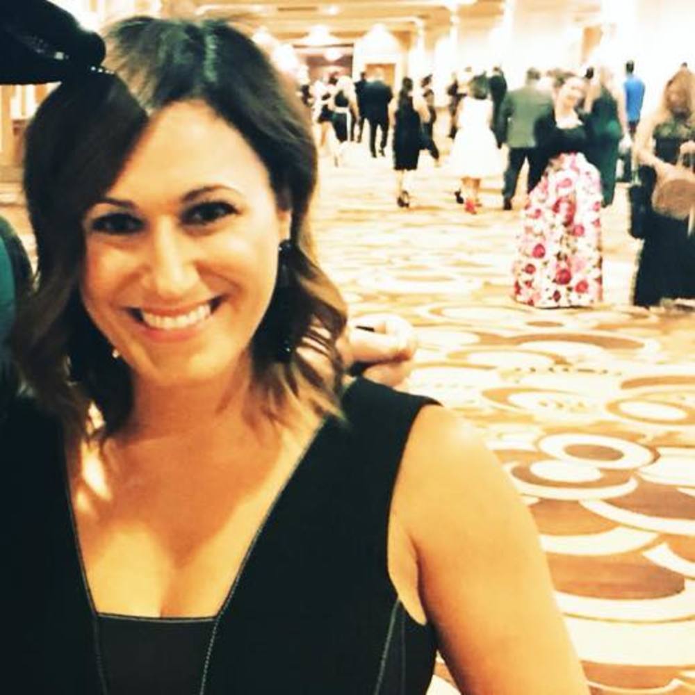 Meet your Posher, Hilary